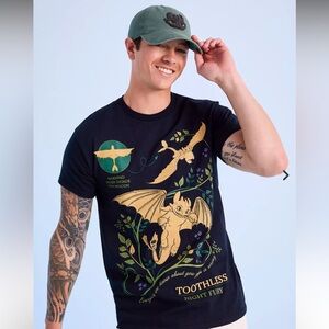 DreamWorks How to Train Your Dragon Toothless Fury Botanical T-Shirt Size Large